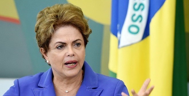 Brasilien steht vor politischen Unruhen und wirtschaftlicher Rezession - ảnh 1